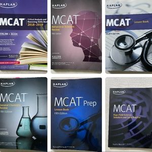 MCAT Kaplan books! NEVER used!